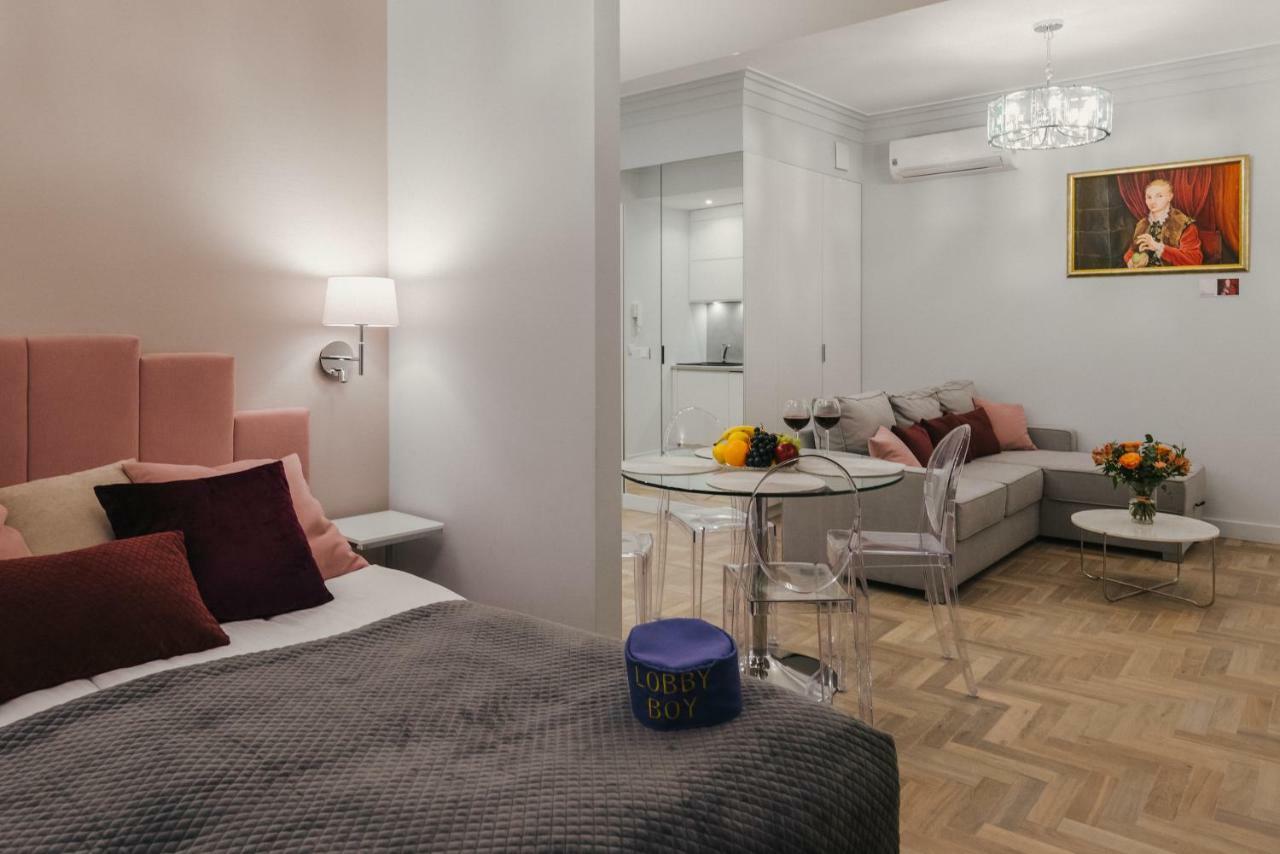 Movart Boutique Aparthotel Krakow Exterior photo
